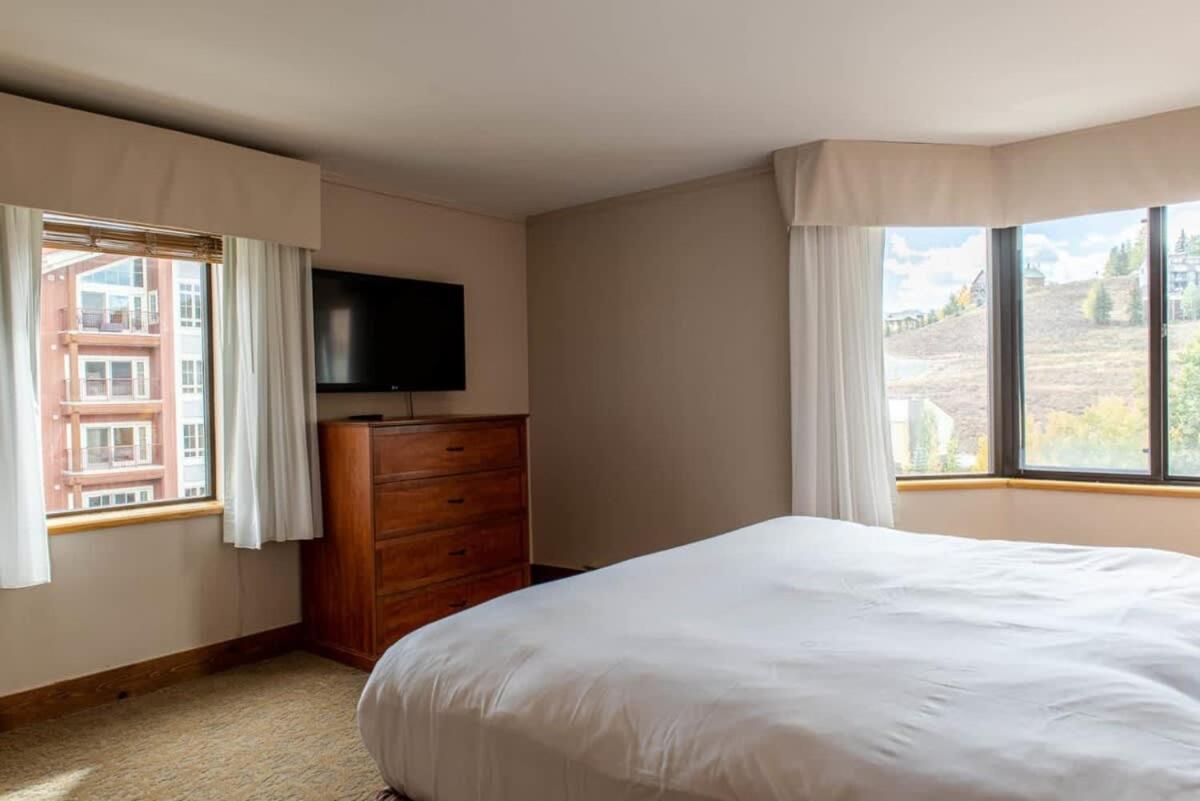 Hébergement de vacances 1bd 504 Perfect Location With Pool And Hot Tub *