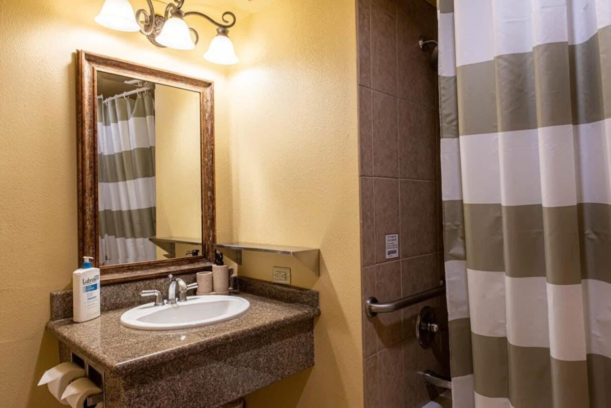 1bd 504 Perfect Location With Pool And Hot Tub Hébergement de vacances Crested Butte