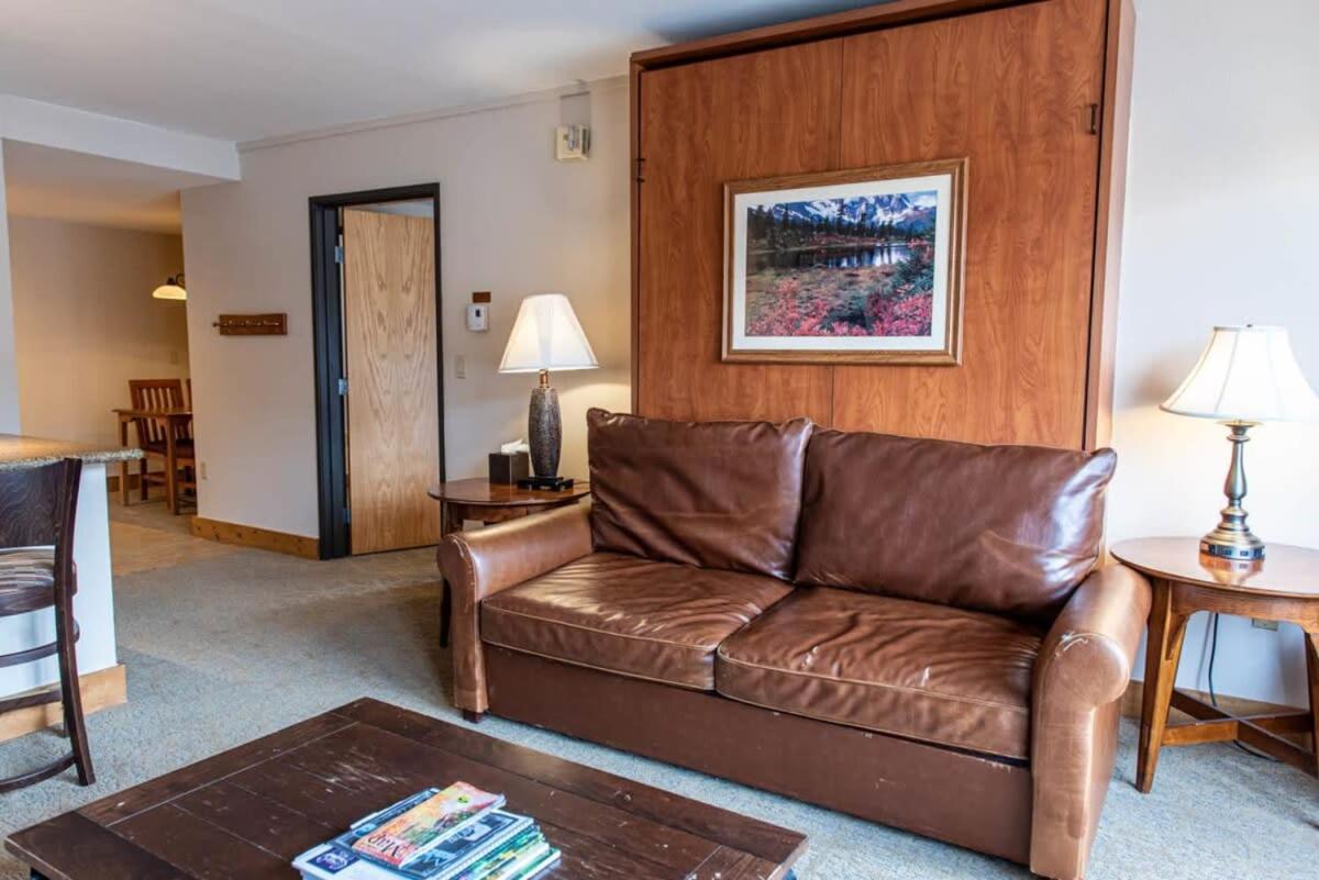 1bd 504 Perfect Location With Pool And Hot Tub Hébergement de vacances
